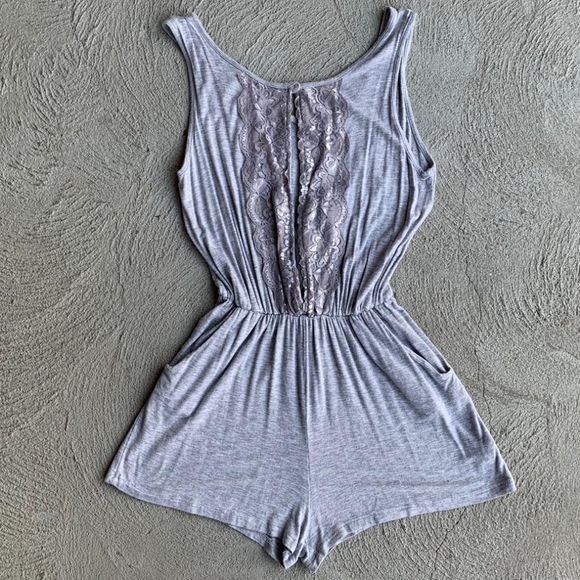 Urban Behaviour - Grey Romper - Small - Picture 7 of 9